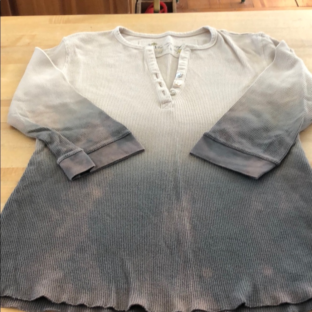 Hombre Henley